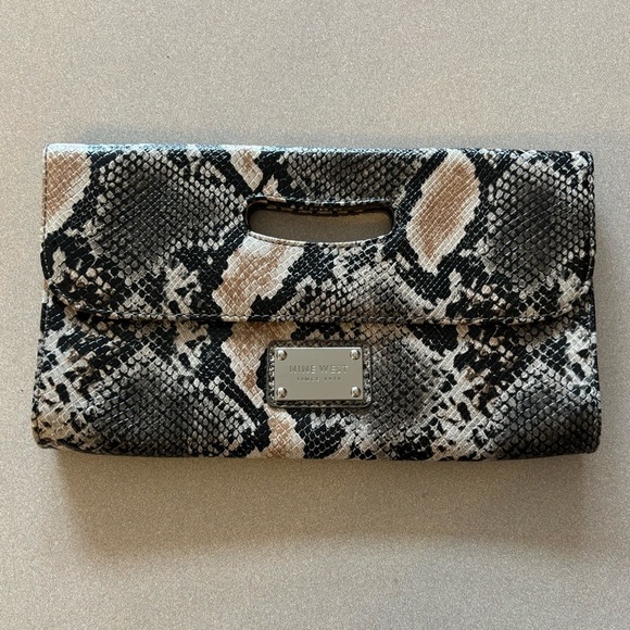 Nine West Snake Print Clutch - Picture 1 of 7